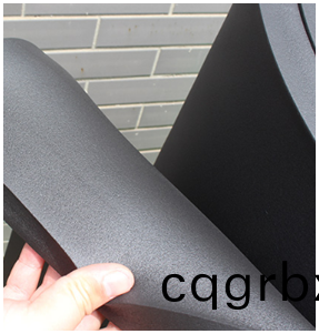 回弹性和防震性好